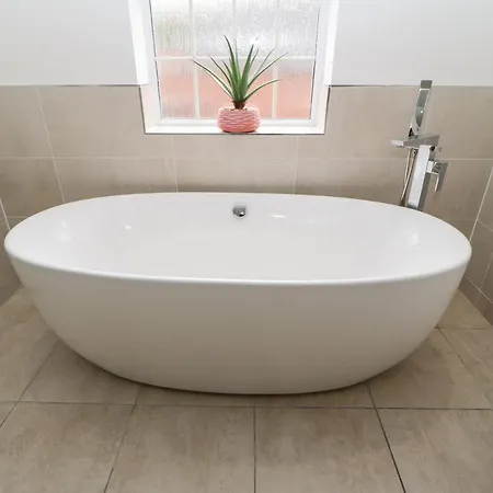 12 Lawnswood Crescent Holiday home Leeds (West Yorkshire)